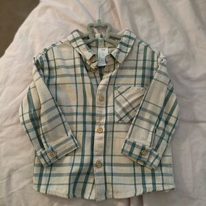 H&M Green and Cream Button Down Shirt